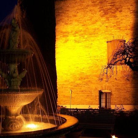 Отель Castello D'Abruzzo Рипа-Театина Экстерьер фото